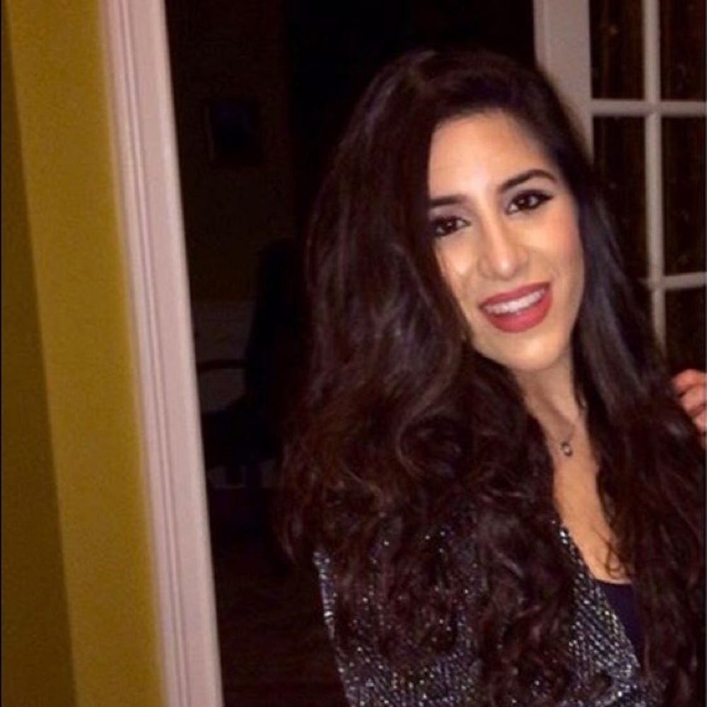 Meet your Posher, Maysa